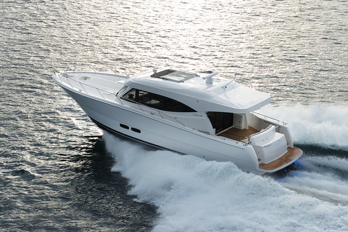 Maritimo S51 luxury motor yacht
