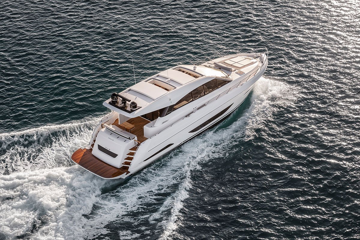 Maritimo X60 luxury sports motor yacht