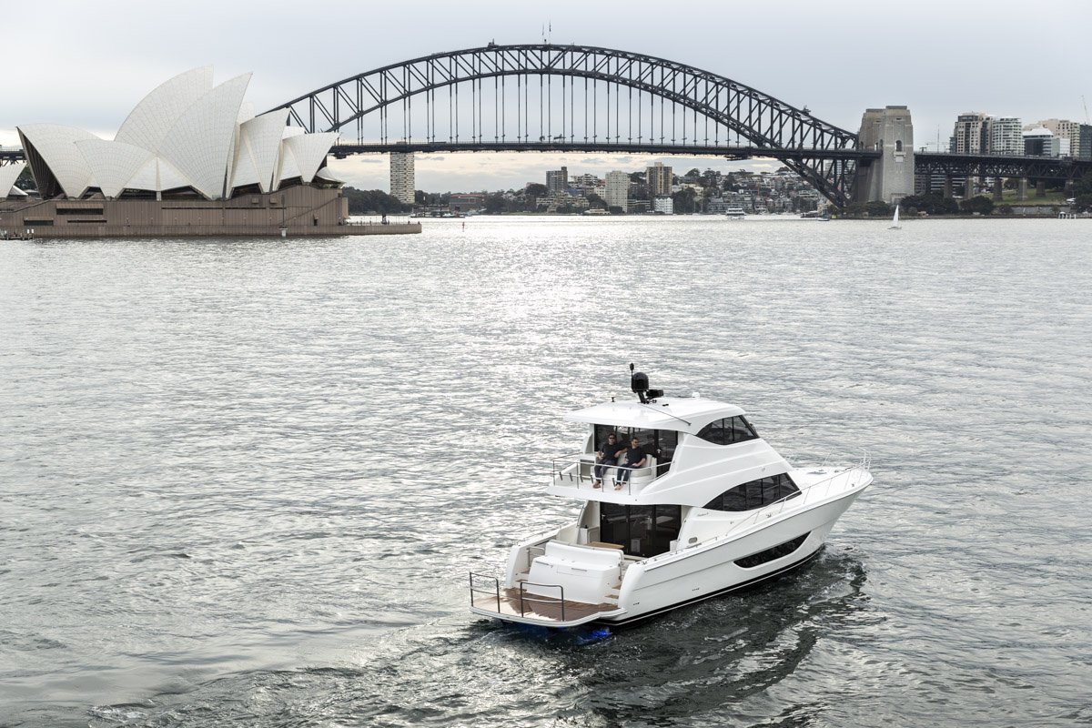 Maritimo Sydney boating - Maritimo M51 flybridge motor yacht
