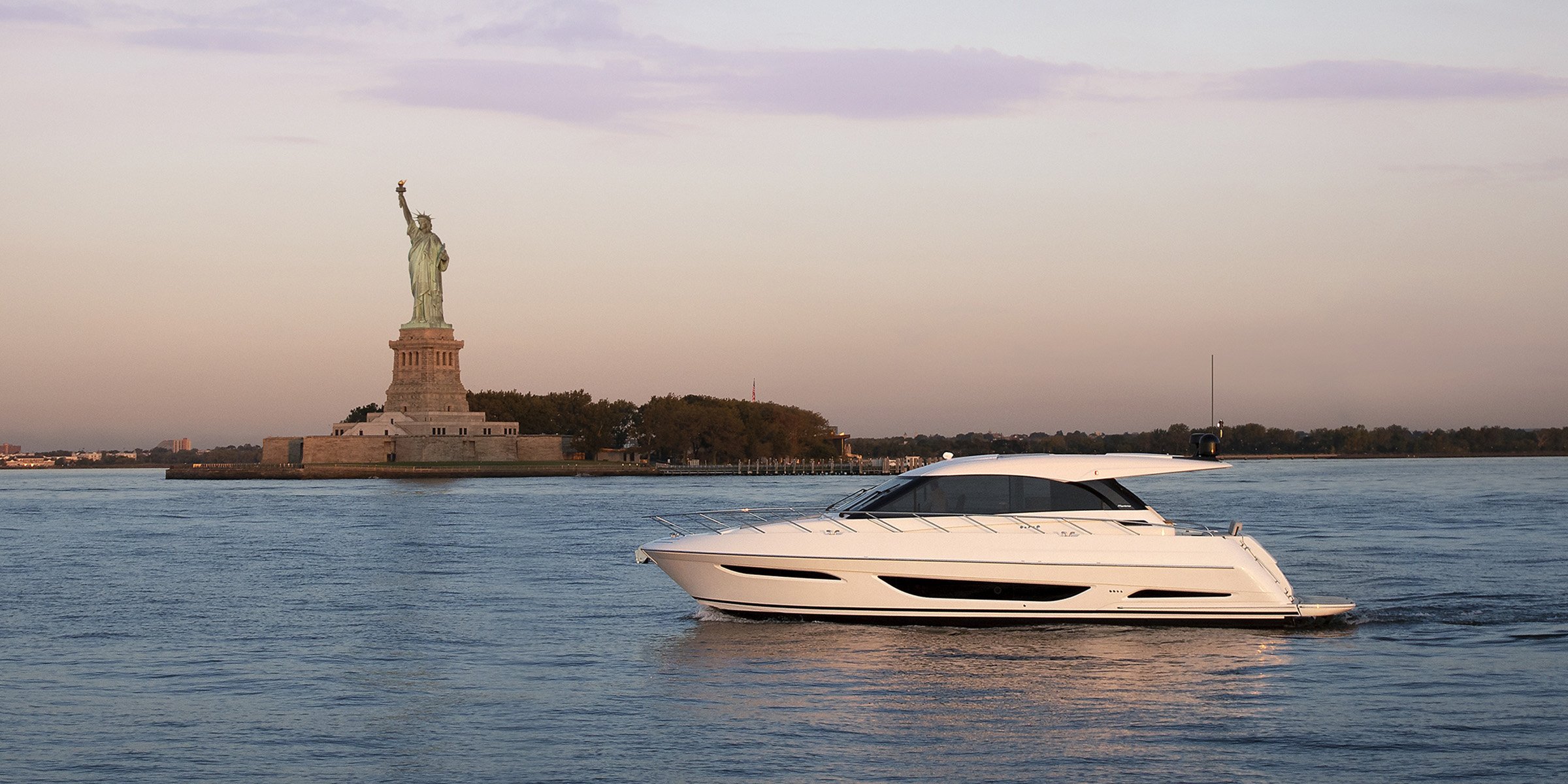 Maritimo X50 Statue of Liberty, New York USA