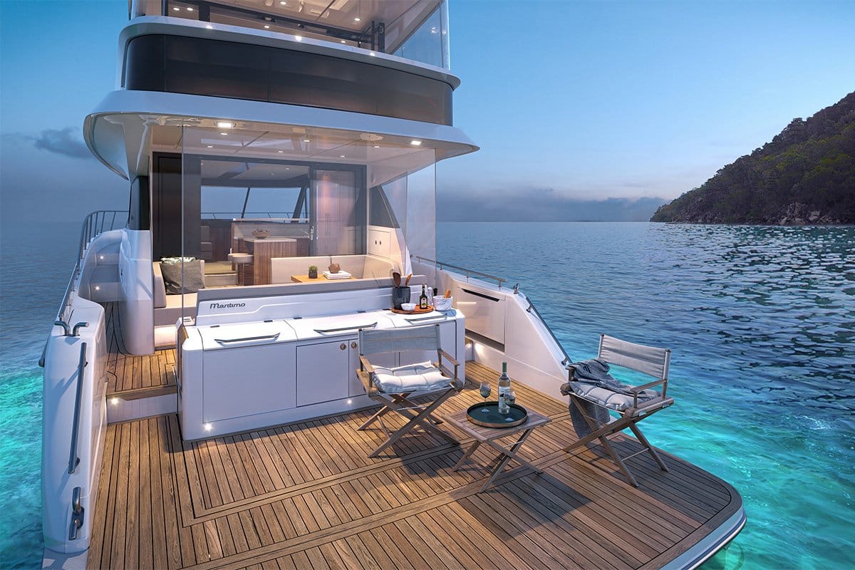 Maritimo M55 - EXTENSIVE DECK SPACES