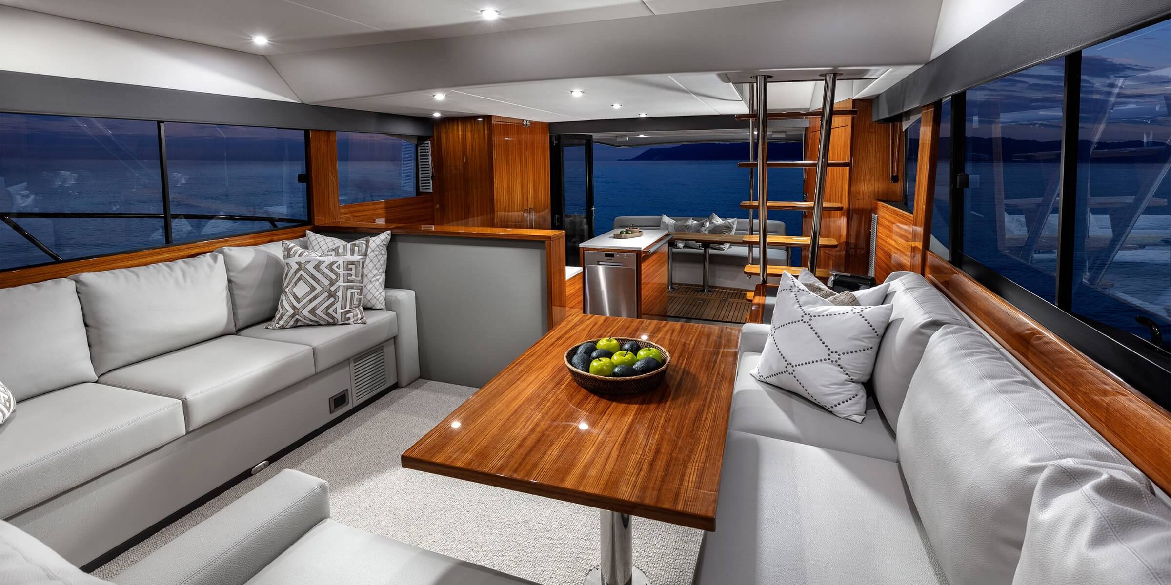 Maritimo M51 luxury motor yacht