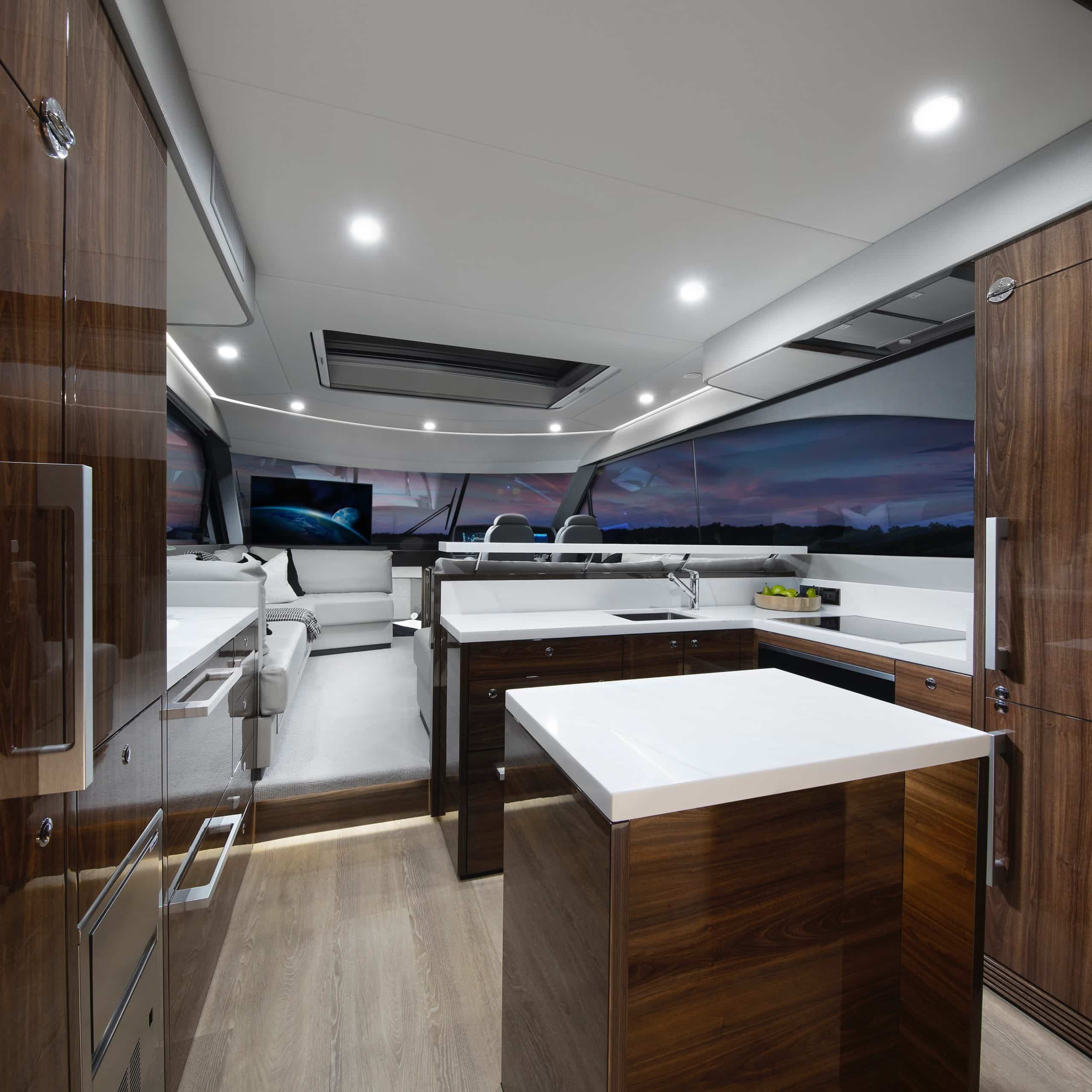 Maritimo S55 Galley mobile