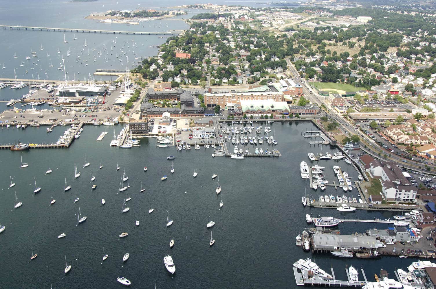 Newport yacht center