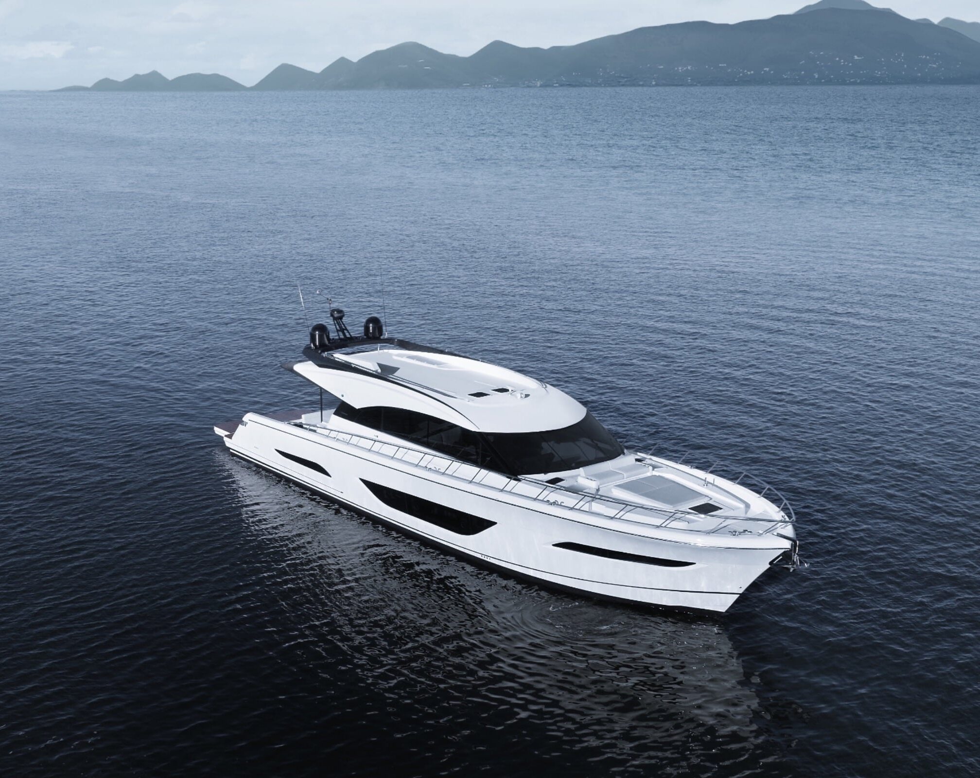 Maritimo S75 Sedan Motor Yacht | Global Launch